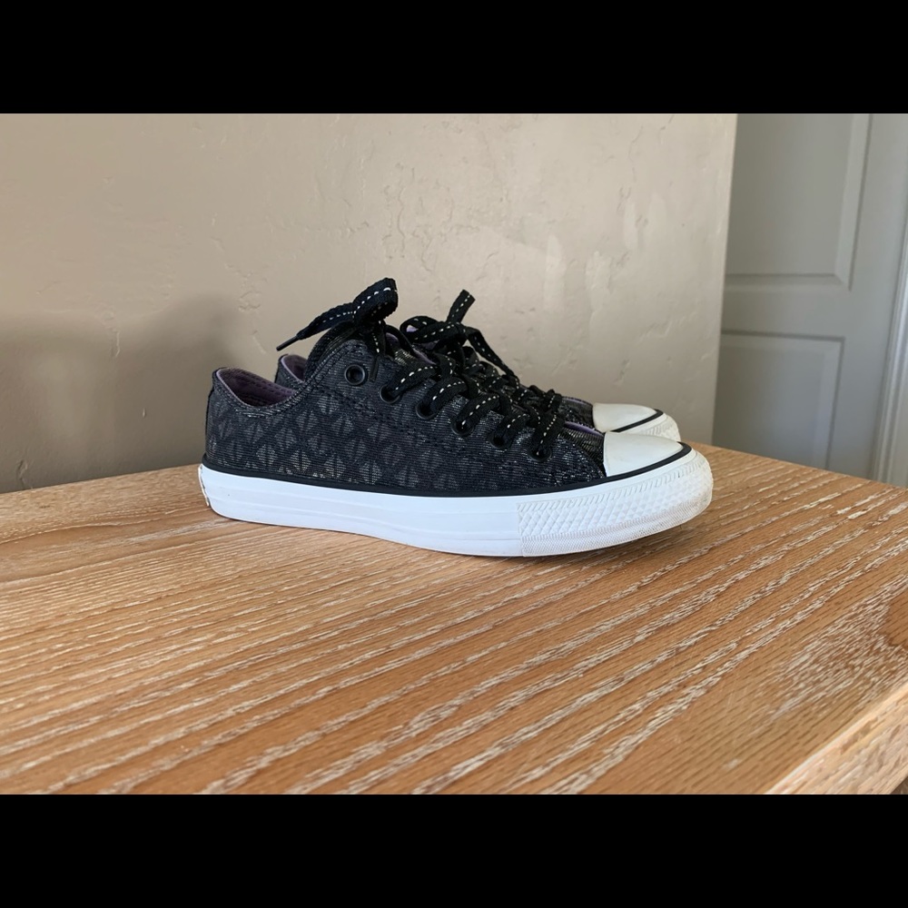 Black sparkle converse. Size 7.